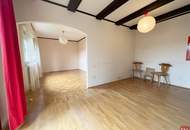 Sanierungsbedürftiges Haus mit Potential