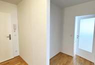 Optimal geschnittene 2-Zimmer- Wohnung - U6 nur 2 min. zu Fuß
