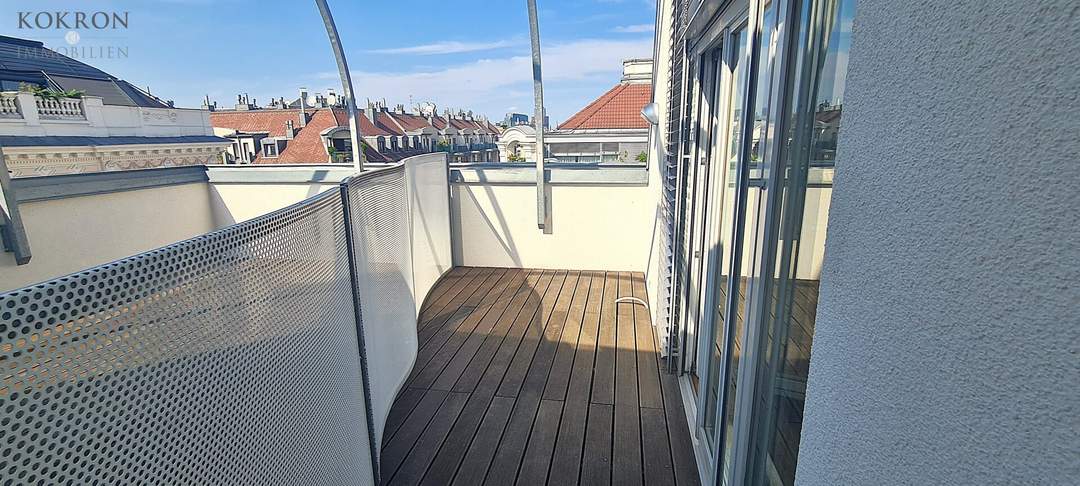 Atelier- Wohnung oder Büro? Charmante Studiowohnung mit Terrassenanteil - Nähe Arenbergpark