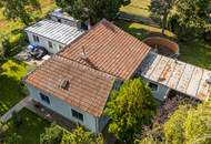 Hidden away in a quiet garden neighborhood, a little gem awaits you!