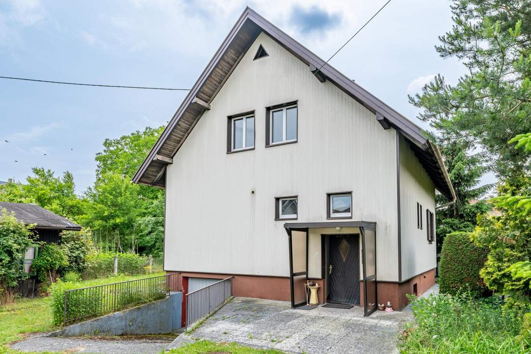 Einfamilienhaus in Siedlungslage wartet auf Revitalisierung!