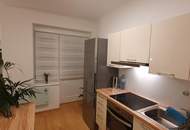 Voll möblierte 2-Zimmer-Wohnung mit Balkon in Toplage
