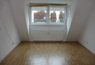 Piaristengasse - 2 Zimmer DG-Wohnung zu vermieten