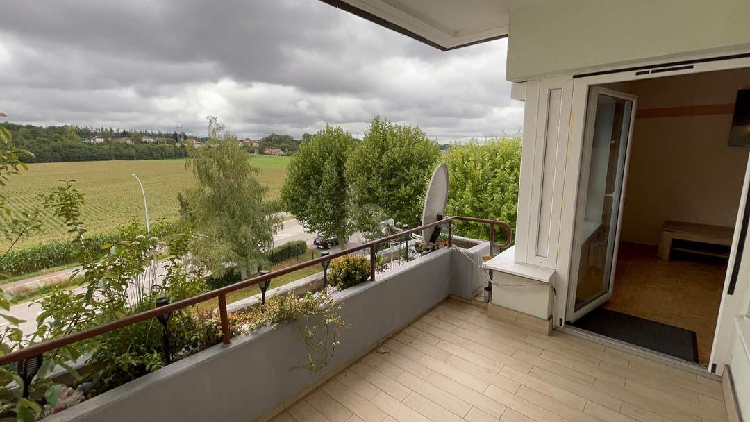 ZENTRALES WOHNEN MIT SONNIGEM BALKON