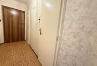 Helle 2-Zimmer-Wohnung mit Loggia in Graz-Eggenberg – renovierungsbedürftig