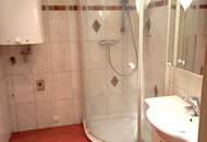 Ruhige 4-Zimmer Wohnung mit Loggia!