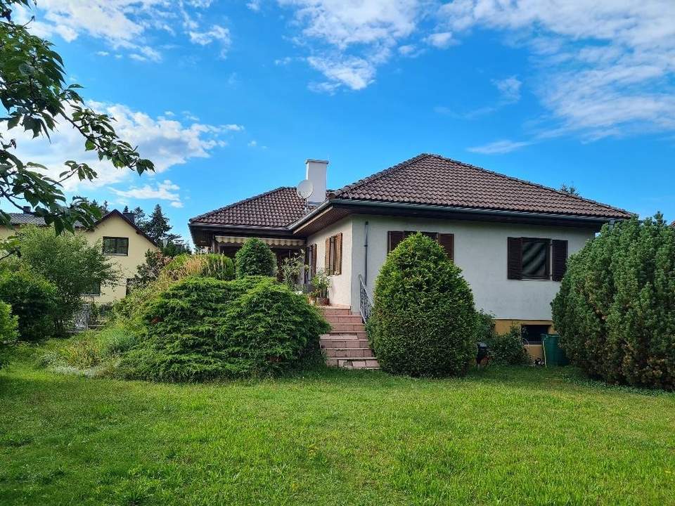 BUNGALOW ZU MIETEN IN RUHIGER SIEDLUNGSLAGE