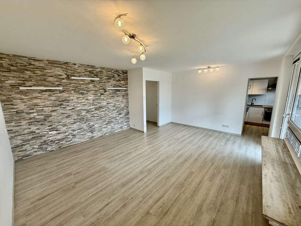 2018 sanierte Gartenwohnung in Krems – ruhig, modern und citynah, nähe MARIANDL Shopping!