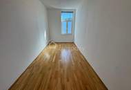 Großzügige 6-Zimmer-Altbauwohnung • 123 m² • Terrasse & Balkone