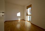 ERSTBEZUG: Helle 4-Zimmer-Wohnung mit guter Infrastruktur!