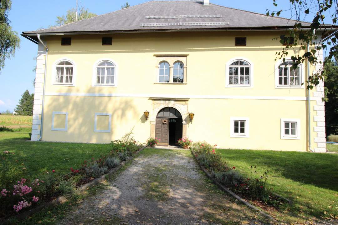 Wohnen in Schloss Rosenau