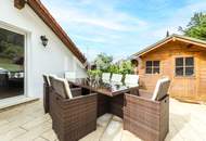 Uneinsehbares Gartenparadies mit Waldblick! Salzwasserpool beheizt. Weitere Extras warten auf Sie!