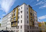 ca. 4,5 % Bruttoanfangsrendite - unbefristet vermietete 2-Zimmer-Wohnung inkl. Freifläche!