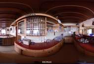 Großzügige Immobilie mit perfekt kombinierbarem Wohnen &amp; Arbeiten