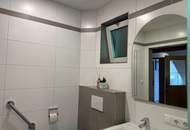 Einfamilienhaus mit Nebengebäude in ruhiger Lage