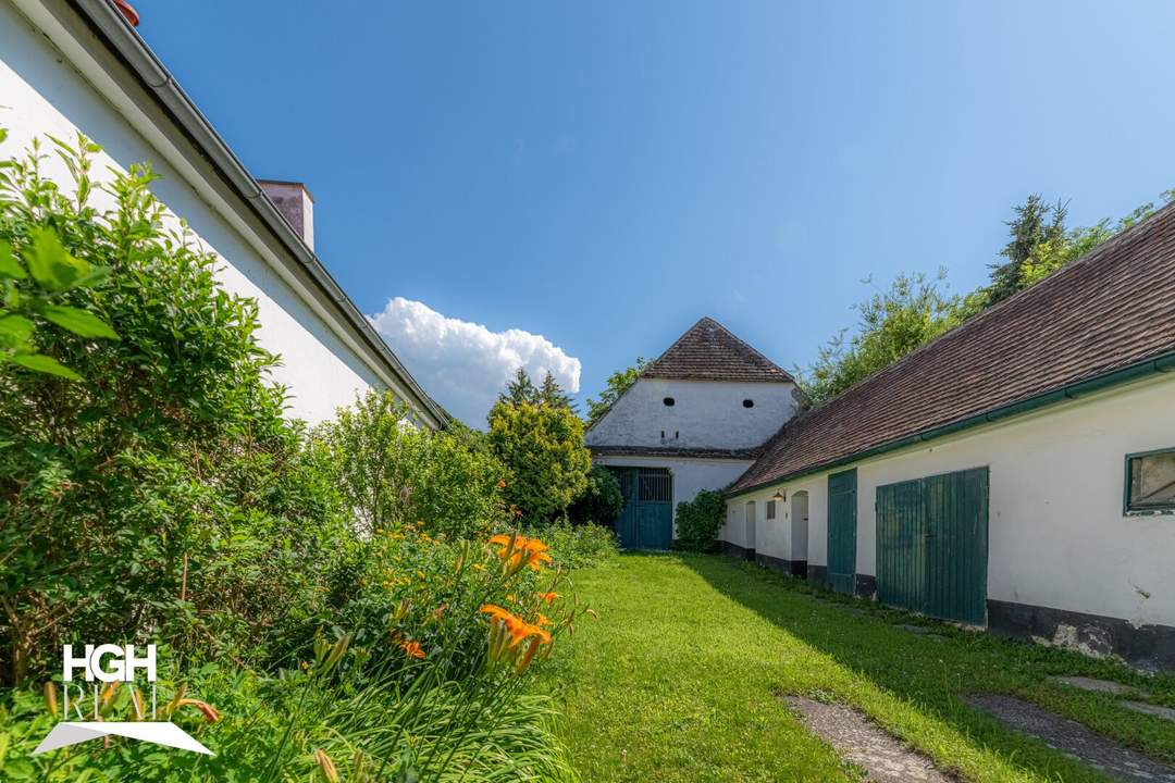 2051 Zellerndorf Idyllischer Bauernhof mit alter Scheune, Garten und Weinkeller