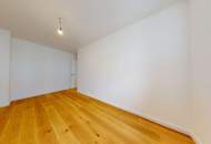 Am Kutschkermarkt | Elegante 4-Zimmer-Altbauwohnung mit rund 9,9 m² großem Balkon, Garagenplatz optional