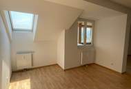 PROVISIONSFREI: Dachgeschosswohnung mit ca. 70,20 m² und möblierter Küche ++ FOHNSDORF ++