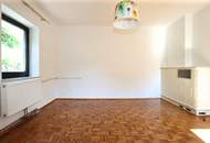 Ein-/Zwei- oder Mehrfamilienhaus zum Innenrenovieren auf 1.343 m² Grund mit Garage und Abstellplätze