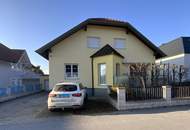 **Schönes und großzügiges Einfamilienhaus mit Schwimmteich**
