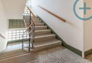Helle 2-Zimmer-Wohnung mit Loggia und Potenzial