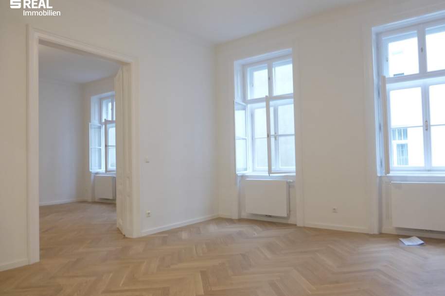 Nahe Stephansplatz - ERSTBEZUG ab 15.1.2026 - erstklassig sanierte Altbauwohnung mit kleiner Loggia im Jahrhundertwendehaus, Wohnung-miete, 2.436,84,€, 1010 Wien 1., Innere Stadt