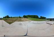 sehr sonniges und ruhiges Baugrundstück mit Bodenplatte