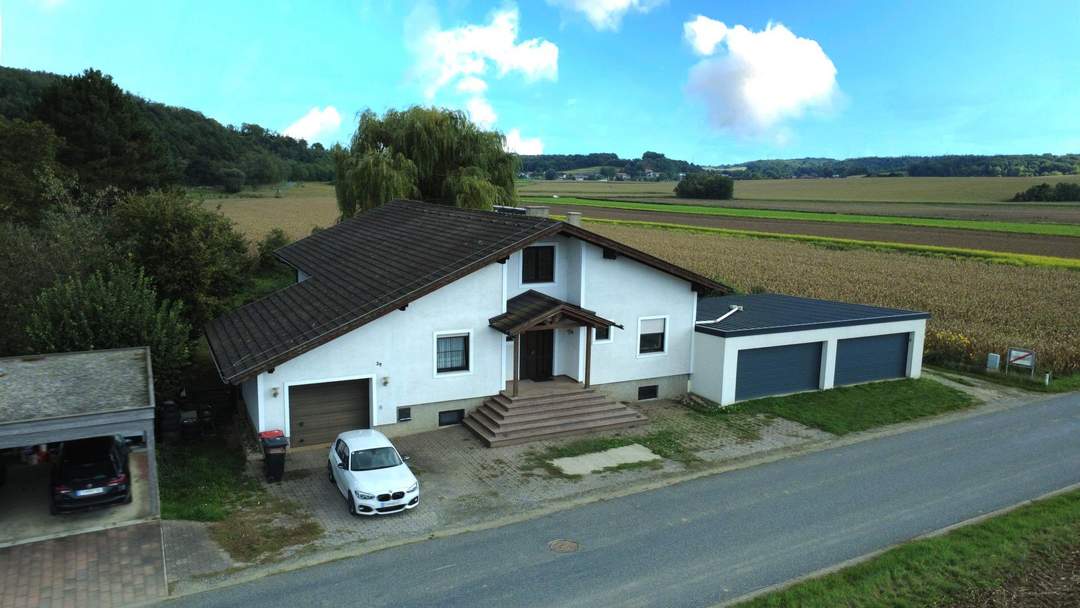 Familienidyll in Eggendorf – großzügiges Einfamilienhaus mit Terrasse und Pool