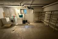 Großzügiges Wohnhaus mit schönem Baumgarten in Straßham/Alkoven!