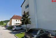 Wohnen zwischen Stadt und Natur im grünen Garsten: helle 3-Raumwohnung begeistert mit offener Küche, viel Privatsphäre und praktischem Abstellraum in ruhiger Lage nahe Steyr!