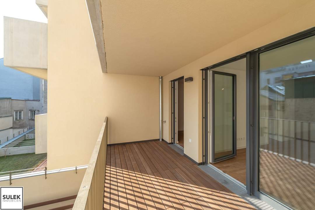 *** ab 1.1.26: Ruhige 2 Zimmer Neubau Wohnung mit Loggia in zentraler Lage ***