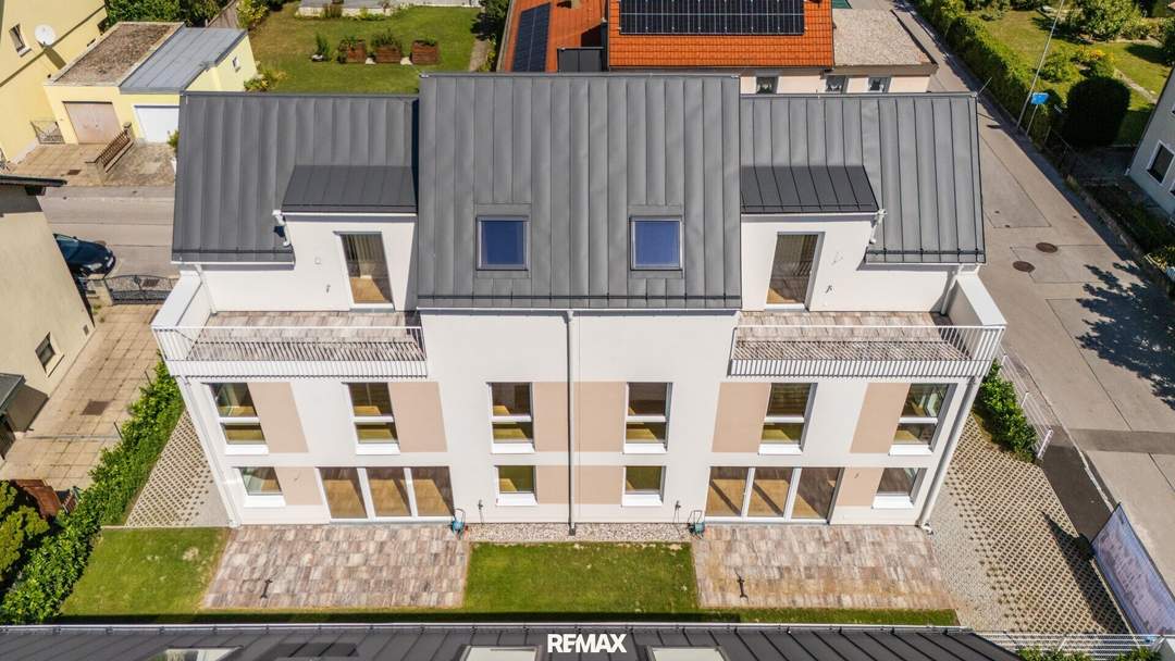 "Wohnen auf höchstem Niveau – Neubau-Doppelhäuser in Stockerau mit bester Lage & Ausstattung"