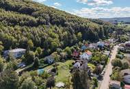 Mehrgenerationenhaus | vier Grundstücke, ca. 2.117 m² Grund, Pool, Sauna, zwei Garagen & großer Garten im Wienerwald