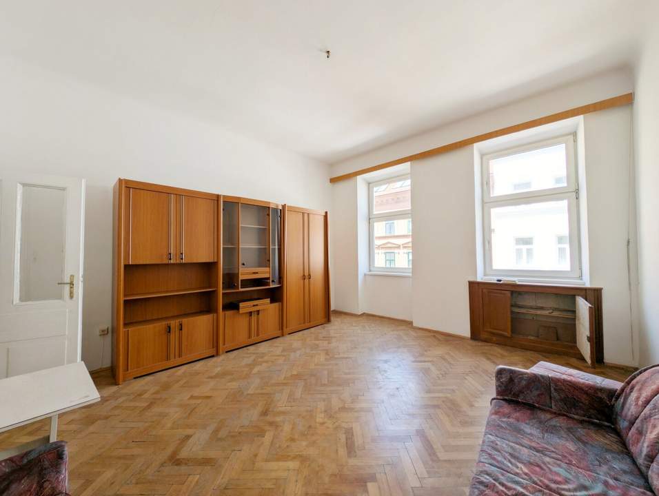 ++1050++ sanierungsbedürftige 1 Zimmerwohnung in toller Lage