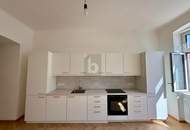 ERSTBEZUG NACH SANIERUNG - SONNIGE ALTBAUWOHNUNG