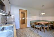 Großzügige 4-Zimmer-Wohnung mit Loggia in zentraler Lage – inkl. Küche und Gemeinschaftsgarten!