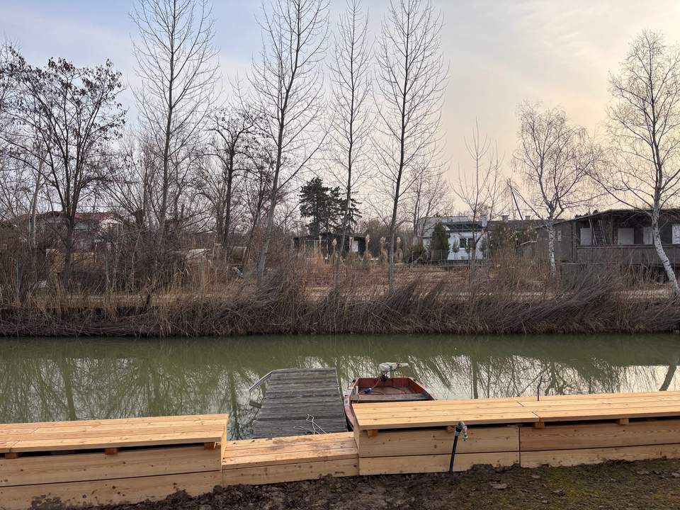 Exklusives Baugrundstück am Seekanal im Refugium Neusiedl – ca. 300m² Bebauungspotenzial | optional Elektroboot (Provisionsfrei)