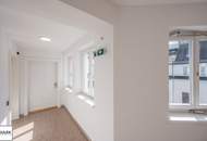 Löwelstraße: Klimatisierte Maisonette-Wohnung mit Dachterrasse in top Innenstadtlage - ab sofort!