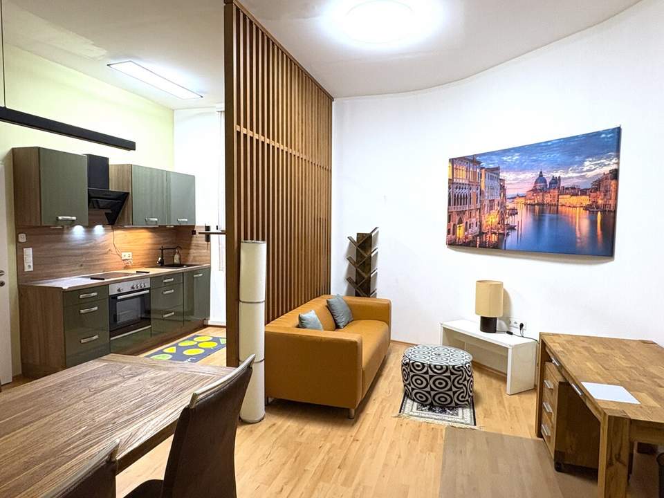 Wunderschöne Altbauwohnung mit 3,15 m Raumhöhe, ca. 103 m² Wohnnutzfläche, 1 km zum Hauptplatz Graz!