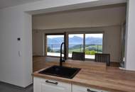 Erstbezug! Absoluter See- und Gebirgspanoramablick, 4-Zimmer Wohnung mit Bungalow-Feeling über der Nebelgrenze!