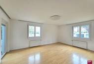 5-Zimmer-Wohnung mit Loggia und zusätzlichen 40 m² Magazin