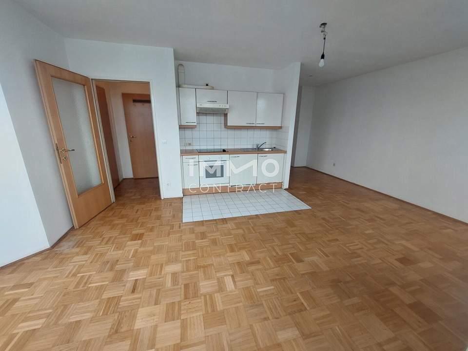 KEINE ANRUFE BITTE !!! 1 Zimmer Single- Apartment in der Gellertgasse