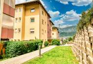 Dachgeschossjuwel in Wattens mit Panoramablick, Balkon & Ofen – geringe Betriebskosten