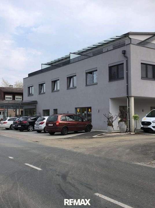 Modernste Geschäftslokale bzw. Büroflächen in absoluter Top Lage in Kaindorf an der Sulm zu mieten
