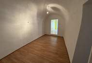 Sanierungsbedürftiges Wohn- und Geschäftshaus in Innenstadtlage