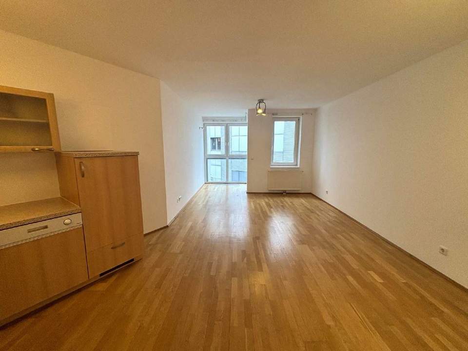Kompakte Anleger- oder Singlewohnung im Neubautrakt eines Stilaltbaus – 1060 Wien, Stumpergasse