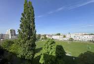 Hochwertig möblierte 3 Zimmer Wohnung mit Loggia - Blick ins Grüne und top Infrastruktur!