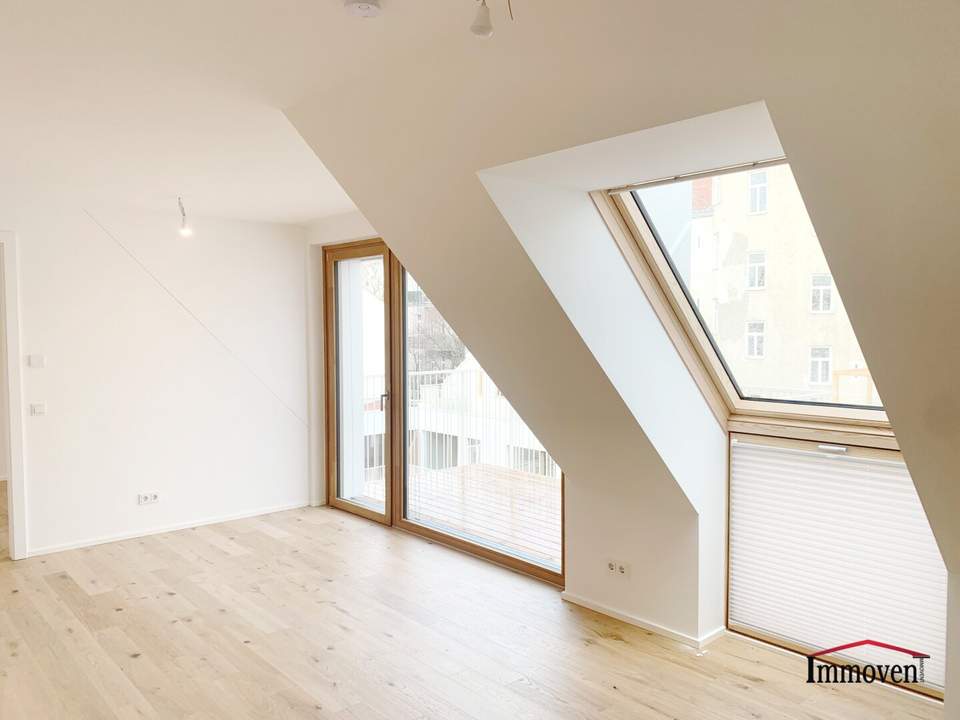 Sofort beziehbar / sehr guter Grundriss / 2 Zimmer mit Balkon!