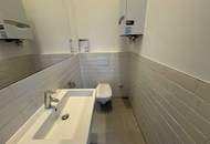 Geschäftslokal mit großem Schaufenster zu mieten!