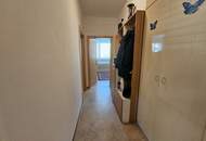 Freundliche und gut geschnittene 3 - Zimmerwohnung mit Loggia in beliebter Siedlungslage